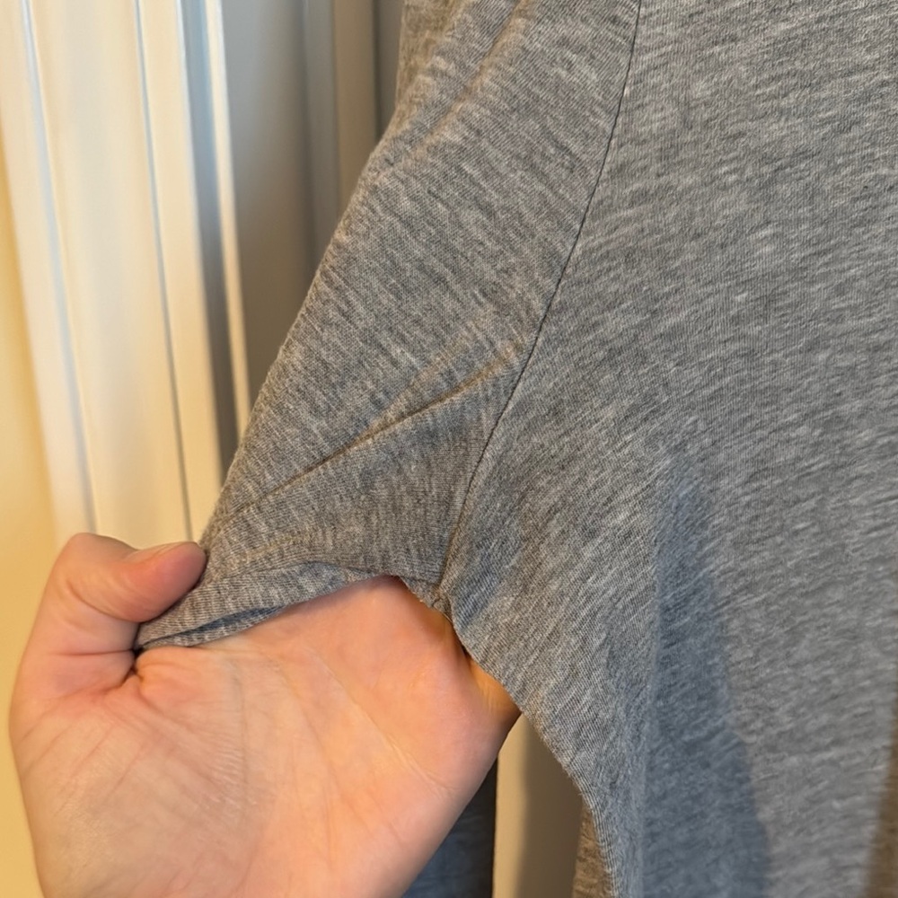 Figs Ultra-Soft Underscrub shirt - Picture 4 of 7